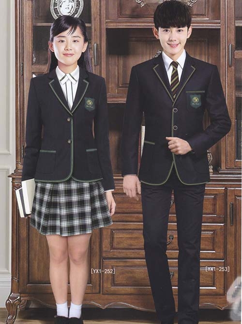 新款校服